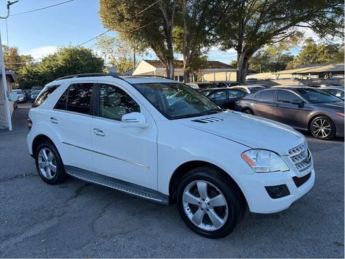 Used 2011 Mercedes-Benz ML 350 4MATIC image 3