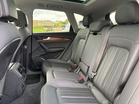 Used 2022 Audi Q5 2.0T Premium Plus AWD/4WD image 26