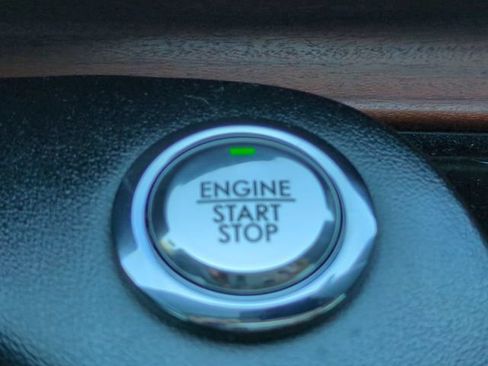 Used 2023 Lincoln Aviator Reserve w/ Equipment Group 201A RWD image 32