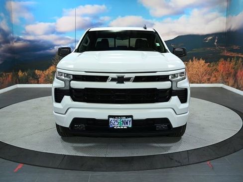 Used 2023 Chevrolet Silverado 1500 RST w/ Convenience Package II image 3