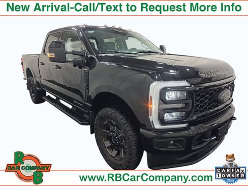 Used 2025 Ford F250 Lariat w/ Black Appearance Package AWD/4WD image 1