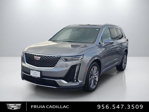 Used 2024 Cadillac XT6 Premium Luxury w/ Technology Package FWD image 1