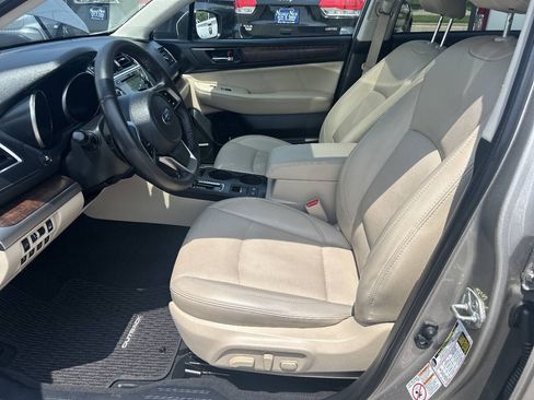 Used 2019 Subaru Outback 2.5i Limited AWD/4WD image 13