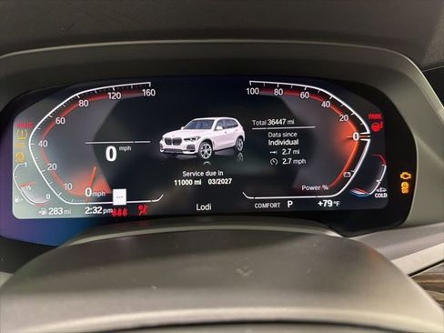 Used 2023 BMW X5 xDrive40i w/ Premium Package image 32