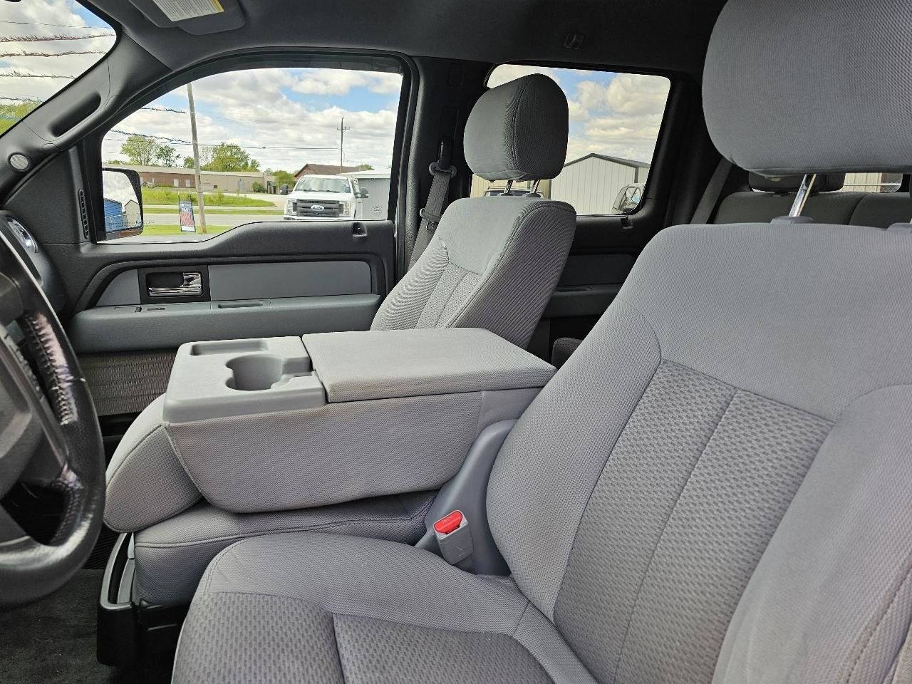 Used 2013 Ford F150 XLT w/ Luxury Equipment Group AWD/4WD image 7