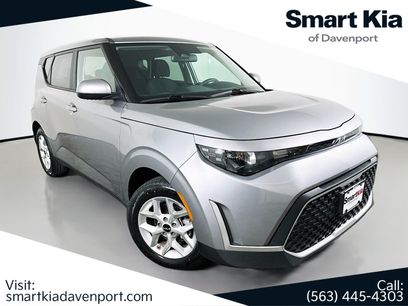 Used 2025 Kia Soul LX w/ LX Technology Package