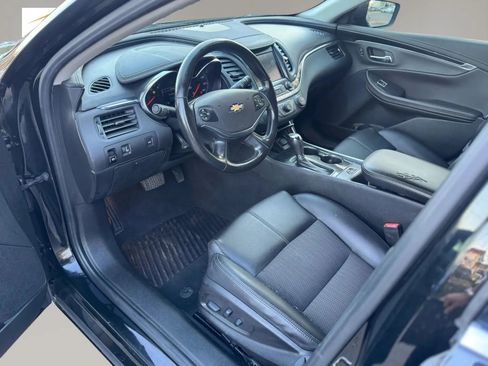 Used 2018 Chevrolet Impala LT FWD image 11