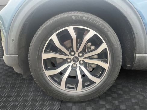 Used 2020 Ford Explorer ST w/ Premium Technology Package AWD/4WD image 14