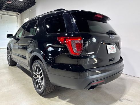 Used 2017 Ford Explorer Sport w/ Equipment Group 401A AWD/4WD image 5