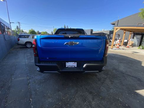 Used 2026 Chevrolet Silverado EV Trail Boss AWD/4WD image 5