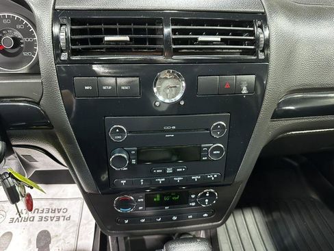 Used 2008 Ford Fusion SEL FWD image 14