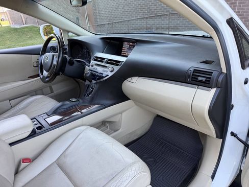 Used 2014 Lexus RX 350 AWD w/ Navigation Package image 26