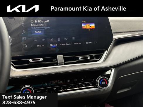 Used 2025 Chevrolet Equinox LT w/ Convenience Package II AWD/4WD image 12