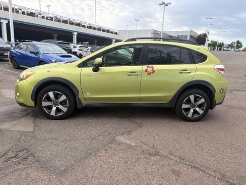 Used 2014 Subaru Crosstrek 2.0i Premium w/ Popular Package #2 AWD/4WD image 2