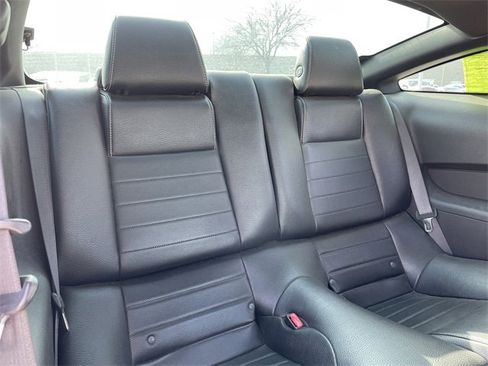 Used 2012 Ford Mustang Premium image 24