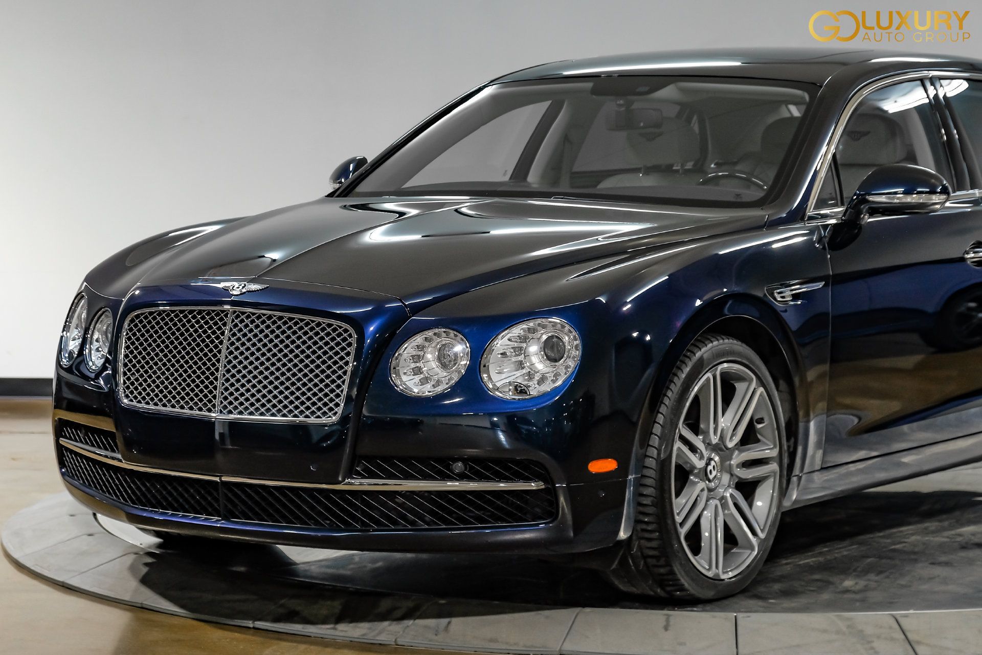 Used 2018 Bentley Flying Spur W12 AWD/4WD image 9