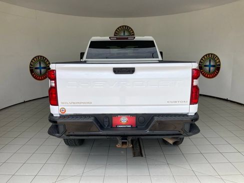 Used 2022 Chevrolet Silverado 2500 Custom w/ Custom Convenience Package AWD/4WD image 21