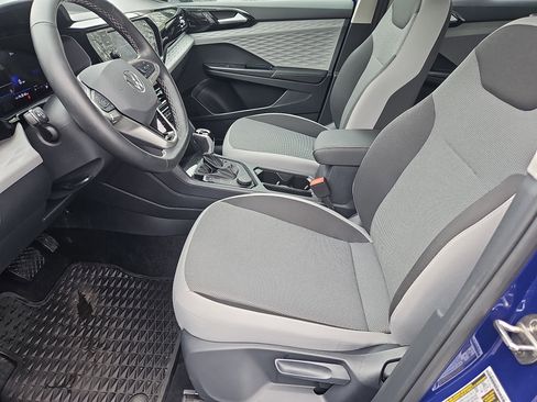 Certified 2024 Volkswagen Taos S AWD/4WD image 27