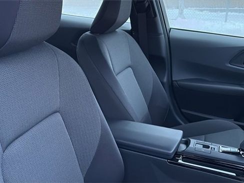 New 2026 Toyota Prius LE image 28