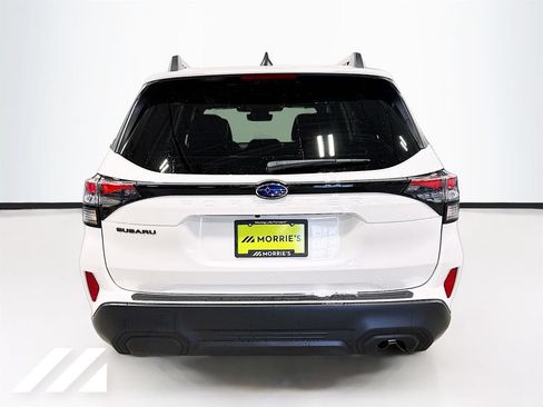 Used 2026 Subaru Forester Premium AWD/4WD image 6