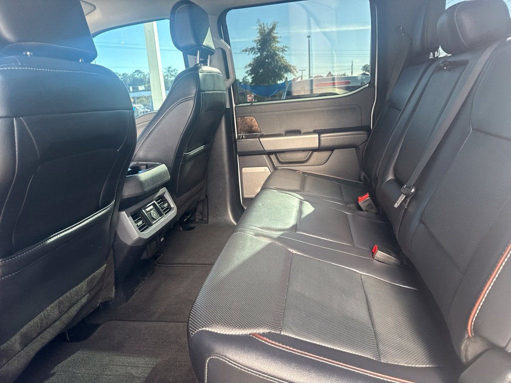 Used 2024 Ford F250 Lariat w/ Sport Appearance Package AWD/4WD image 29