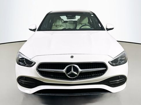 Used 2023 Mercedes-Benz C 300 4MATIC Sedan image 2