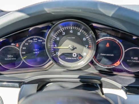 Used 2019 Porsche Cayenne E-Hybrid image 24