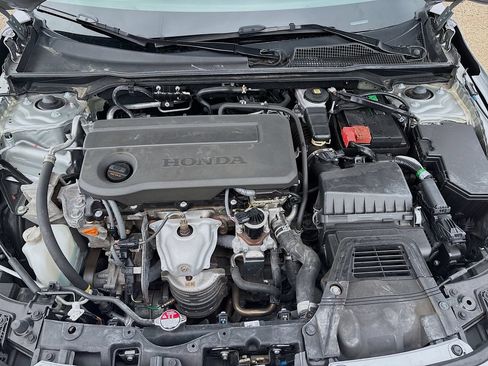 Used 2025 Honda Civic LX image 27