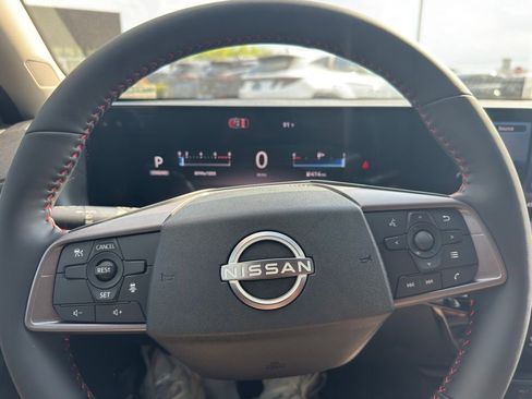 New 2026 Nissan Sentra SR FWD image 18