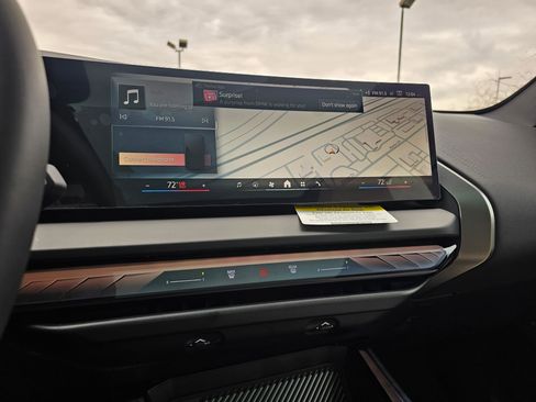 New 2026 BMW X3 xDrive30 w/ Premium Package image 19