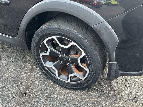 Used 2013 Subaru Crosstrek 2.0i Premium image 9