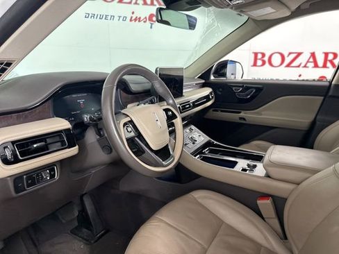 Certified 2024 Lincoln Aviator Reserve w/ Equipment Group 201A image 12