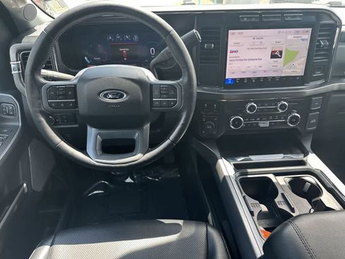 Used 2024 Ford F350 Lariat w/ Chrome Package image 39