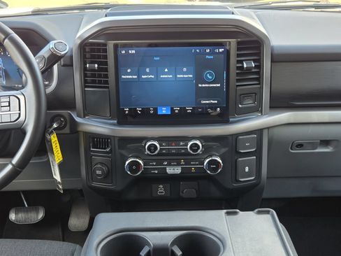 Used 2025 Ford F150 XLT w/ Equipment Group 301A Standard RWD image 18