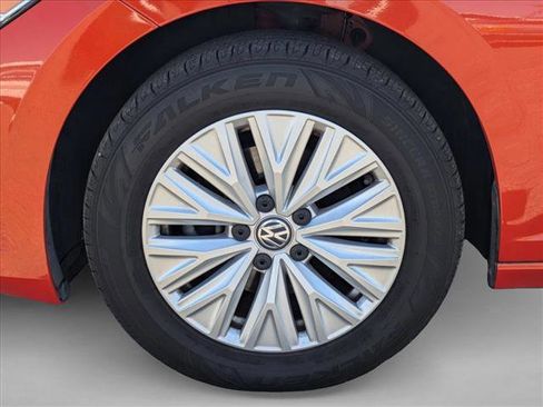 Used 2019 Volkswagen Jetta S w/ Driver Assistance Package FWD image 23
