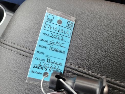 Used 2022 GMC Terrain SLE w/ Driver Convenience Package FWD image 37