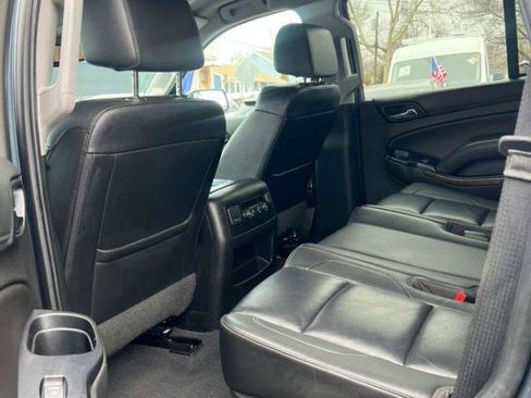 Used 2019 Chevrolet Tahoe LT w/ Luxury Package image 21