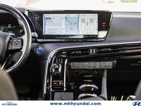 Used 2022 Toyota Mirai w/ Advanced Technology Package RWD image 12