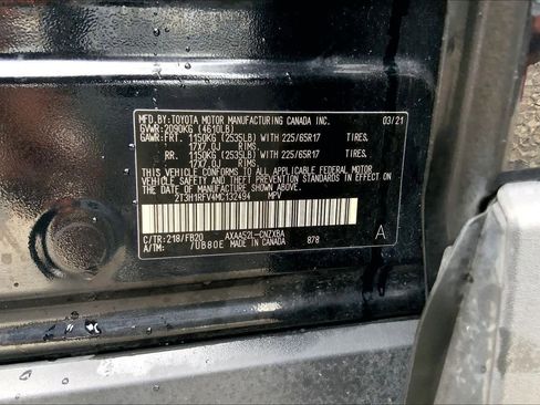 Used 2021 Toyota RAV4 LE FWD image 36