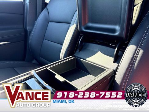 New 2026 Chevrolet Traverse LT image 37