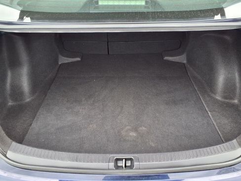 Used 2024 Toyota Corolla LE FWD image 27