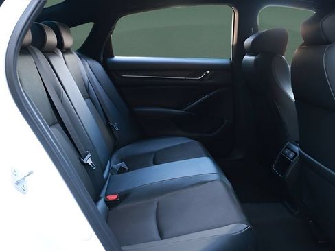 Used 2021 Honda Accord Sport image 24