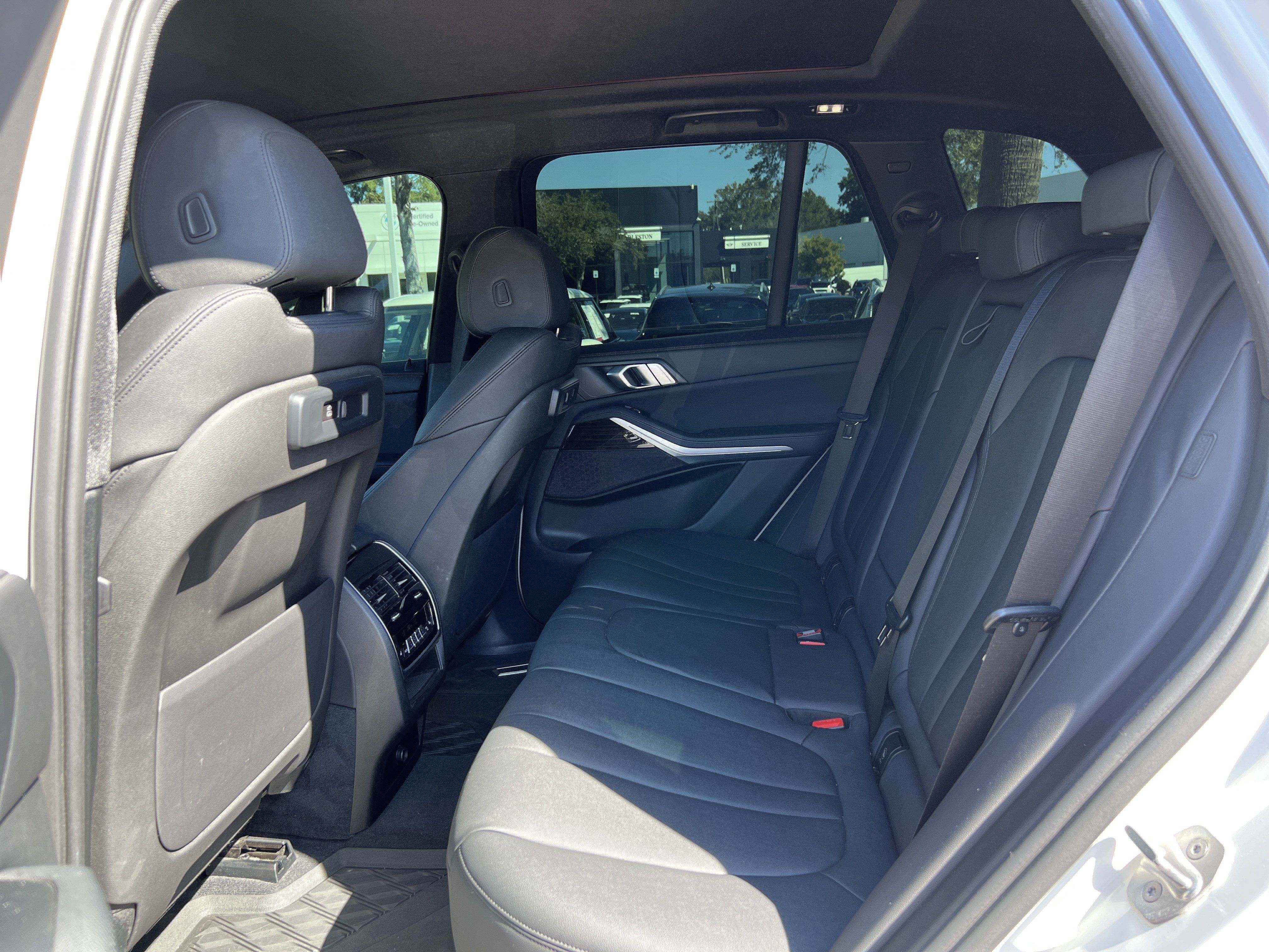 Used 2020 BMW X5 xDrive40i w/ Convenience Package AWD/4WD image 31