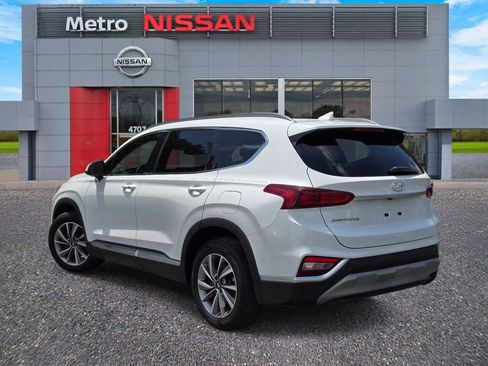 Used 2020 Hyundai Santa Fe SEL w/ Convenience Package FWD image 4