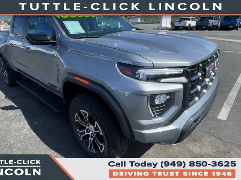Used 2024 GMC Canyon AT4 AWD/4WD image 2