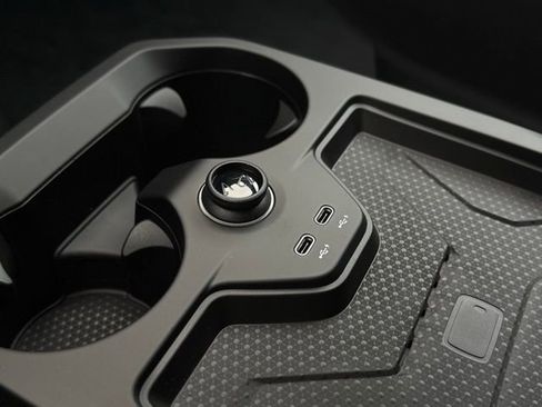 New 2026 BMW iX xDrive60 image 35