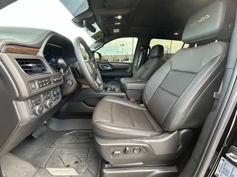 Used 2024 Chevrolet Suburban High Country w/ Max Trailering Package image 15