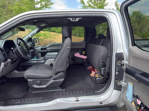 Used 2019 Ford F150 XL w/ Equipment Group 101A Mid AWD/4WD image 7