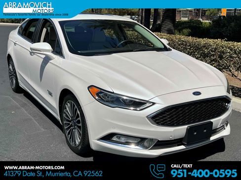 Used 2017 Ford Fusion Energi Platinum FWD image 1