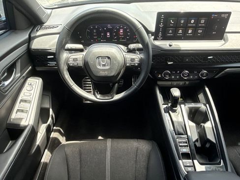 Used 2025 Honda Accord Sport image 17